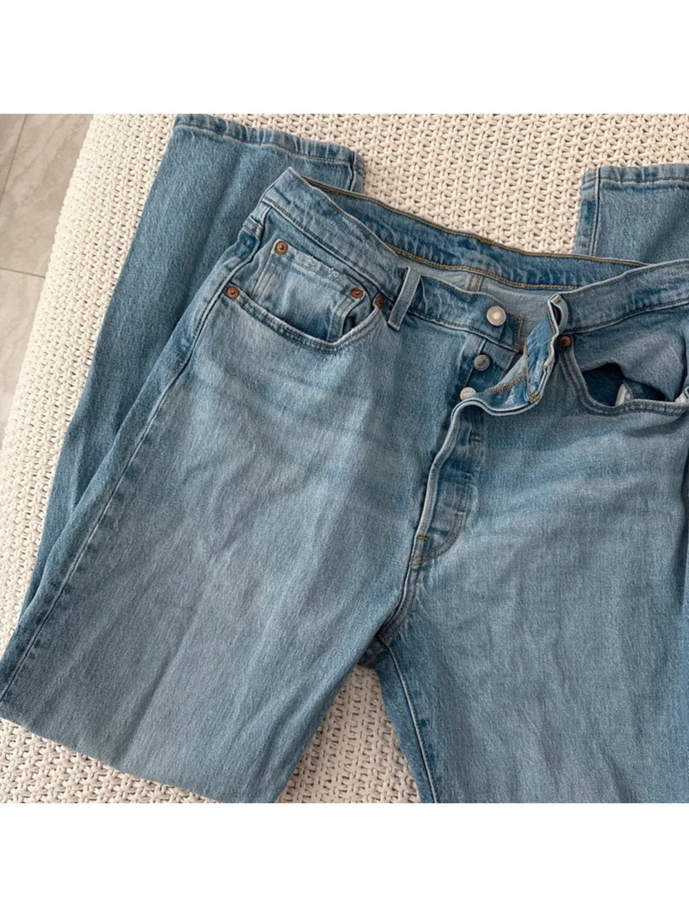 Levi's 501 Jeans: 90s Light Blue Wash, High Waist